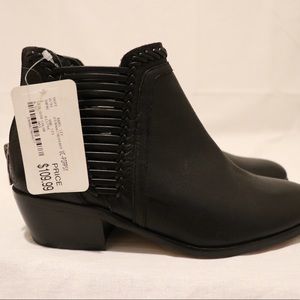 Vince Camuto Shoes - Vince Camuto Sz 6.5 Vince Camuto Shoes - Vince Camuto Sz 6.5